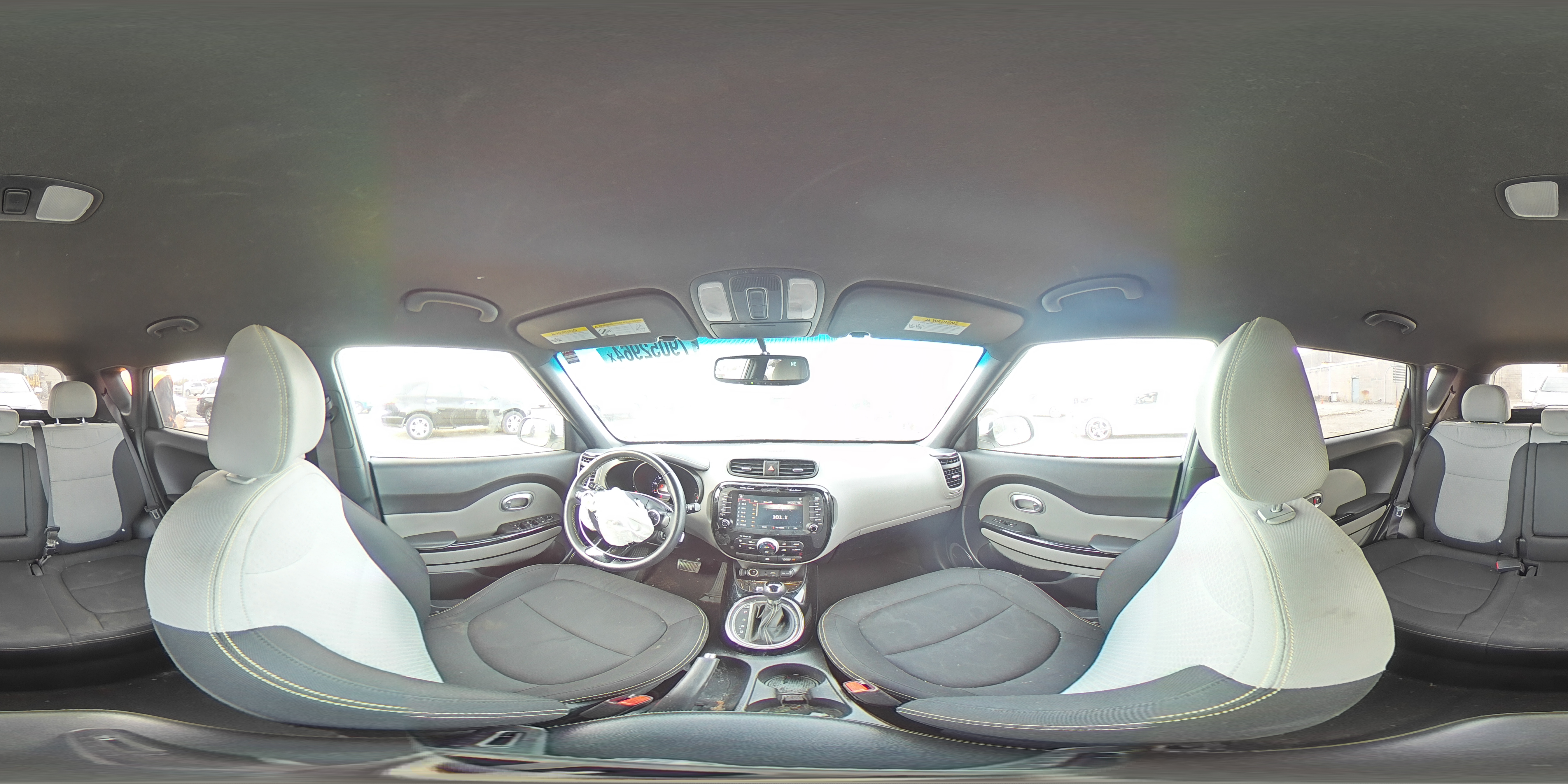 2016 Kia Soul - Image 14