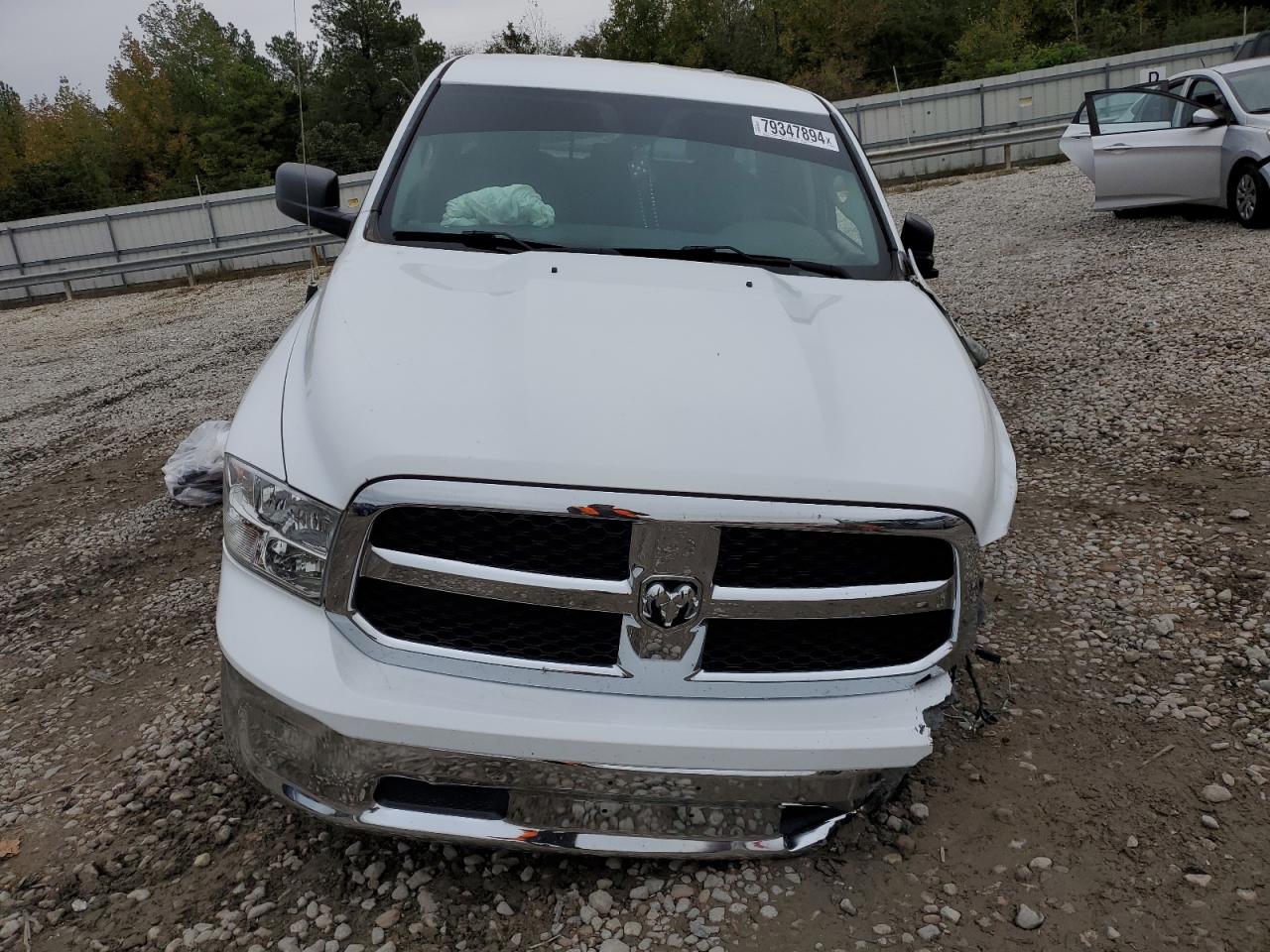 2017 RAM 1500 - Image 5