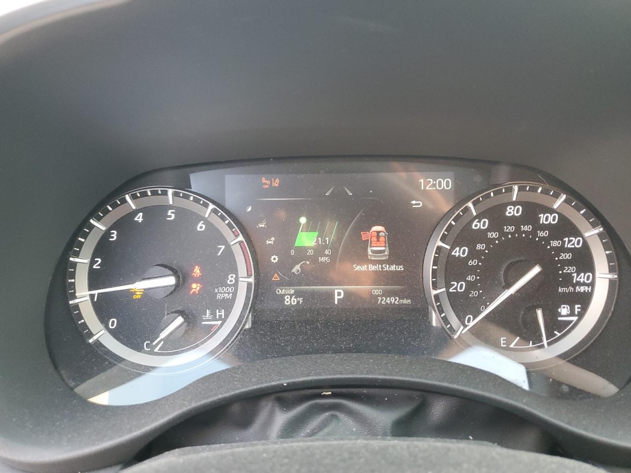 2021 Toyota Highlander - Image 9