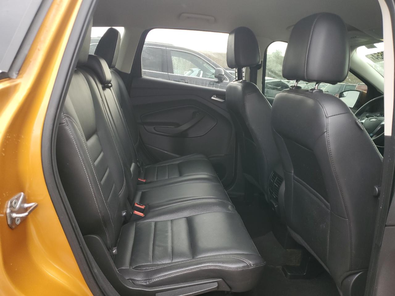 2016 Ford Escape - Image 11