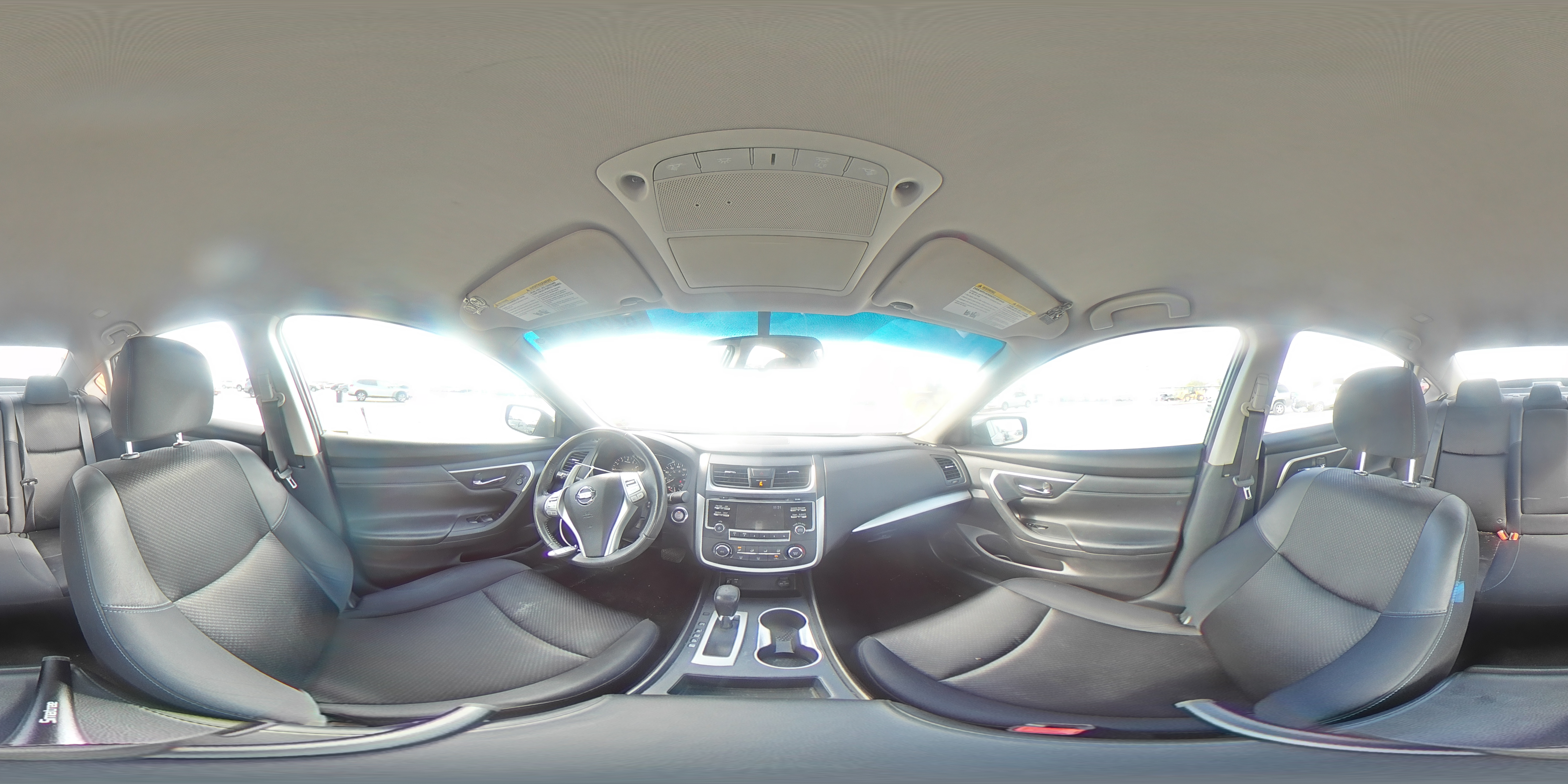 2016 Nissan Altima - Image 13