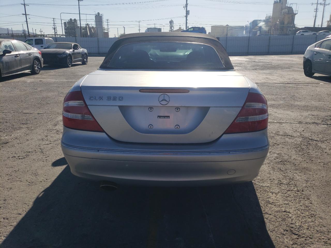 2005 Mercedes-Benz Clk 320 VIN: WDBTK65J85F161050 Lot: 81561104