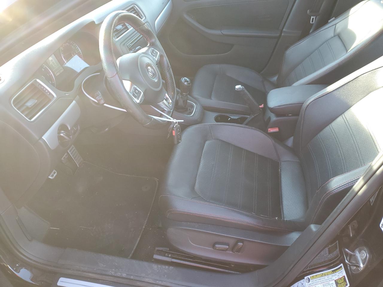 2014 Volkswagen Jetta - Image 7