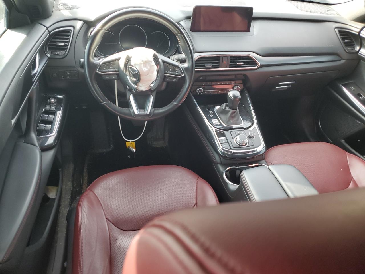 2022 Mazda CX-9 - Image 8