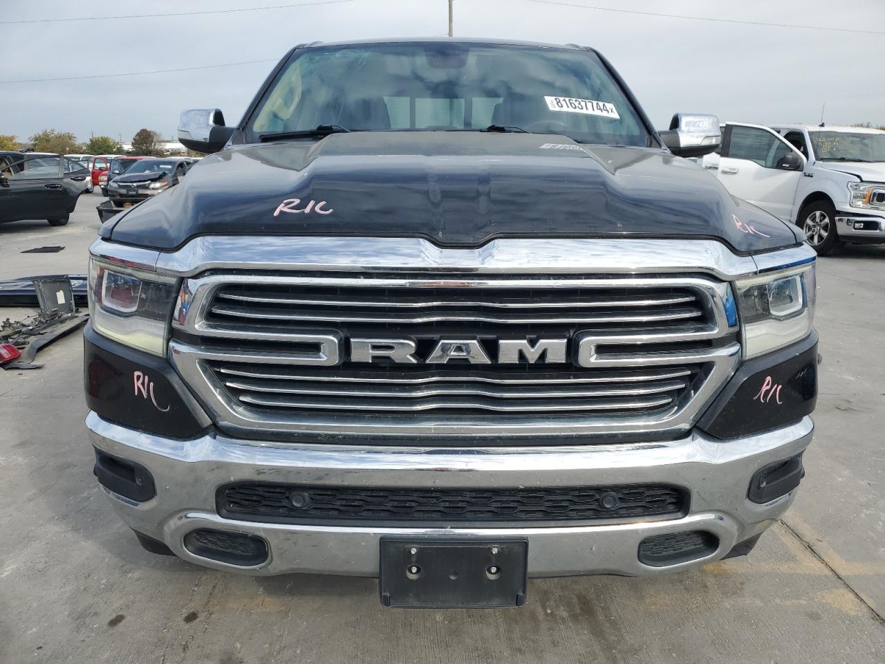 VIN 1C6RREJT6KN567975 2019 RAM 1500 no.5