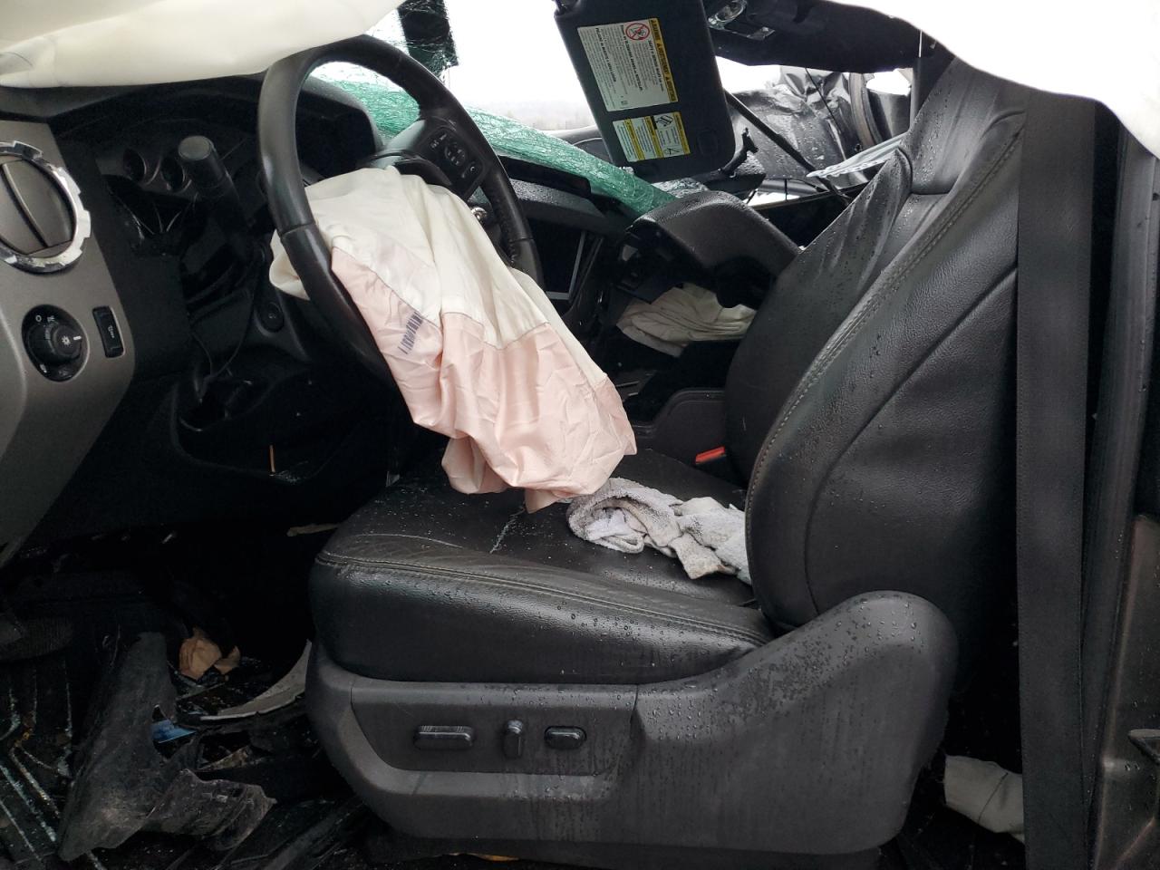 2016 Ford F350 - Image 7