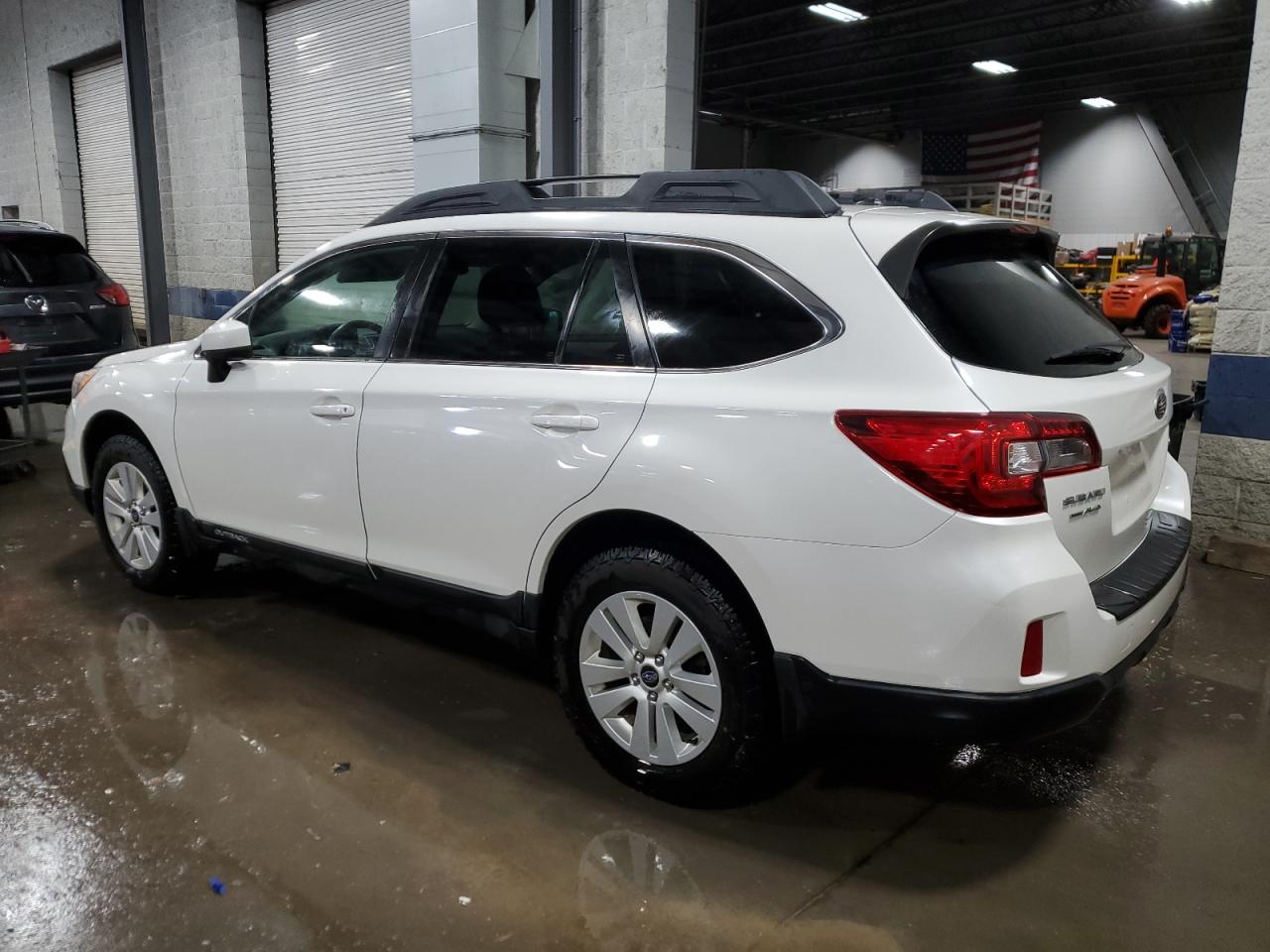 2015 Subaru Outback - Image 2