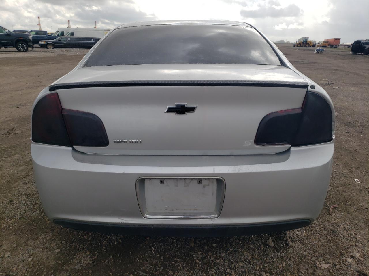2012 Chevrolet Malibu - Image 6