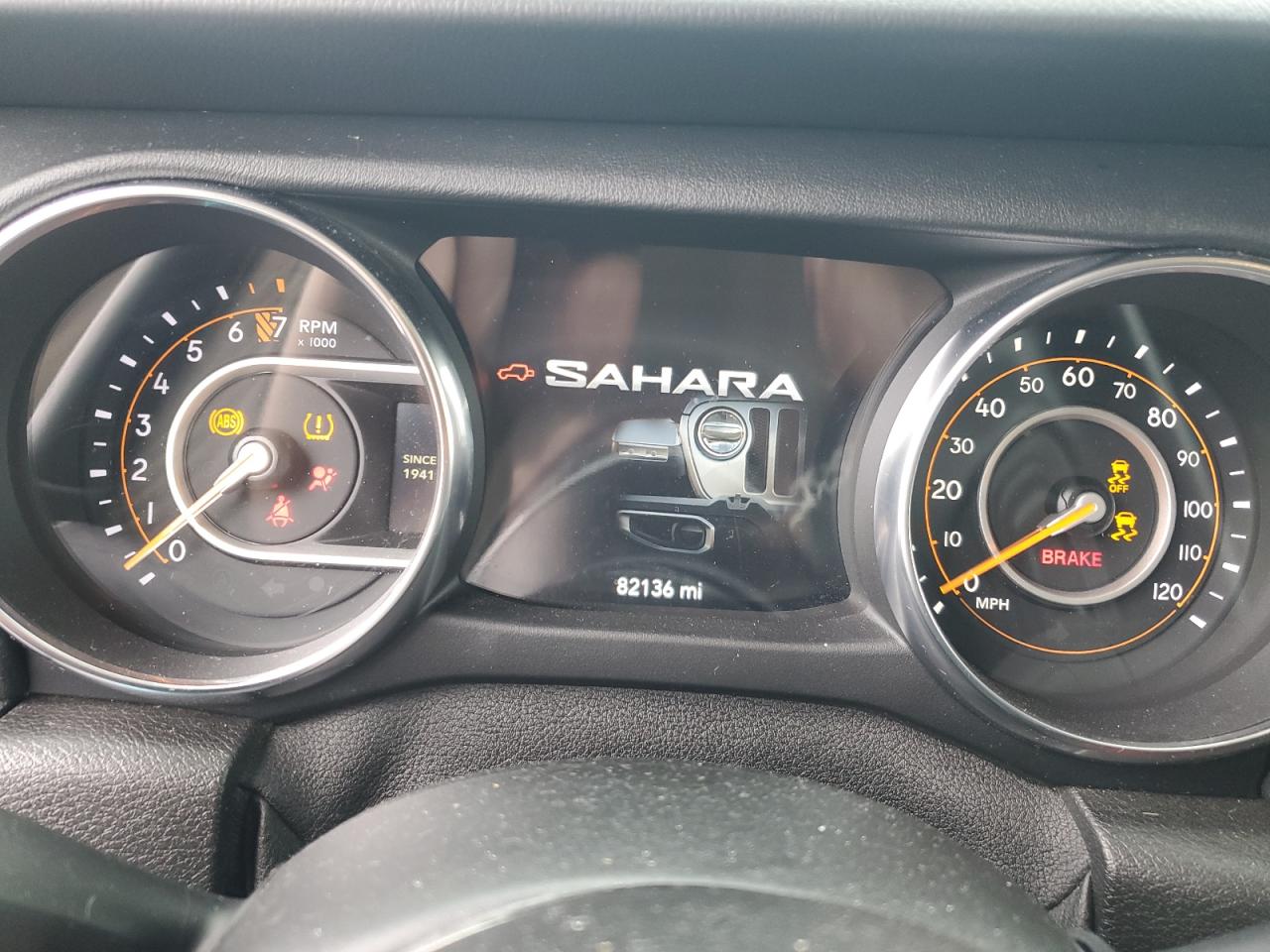 2019 Jeep Wrangler - Image 9