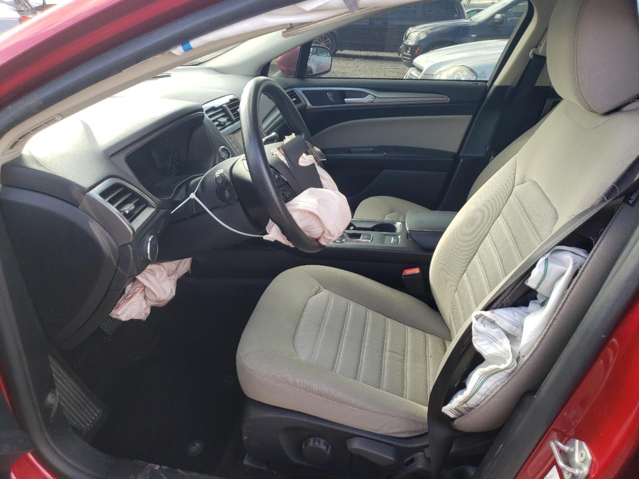 2020 Ford Fusion - Image 7