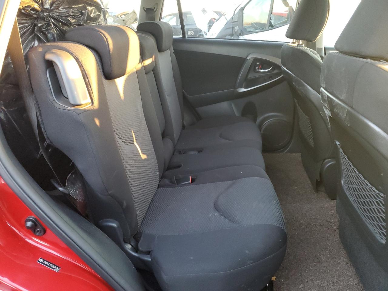 2011 Toyota RAV 4 - Image 10
