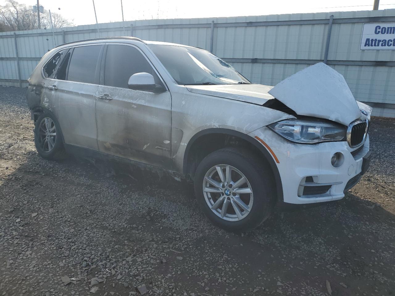 VIN 5UXKR0C55F0P02702 2015 BMW X5 no.4