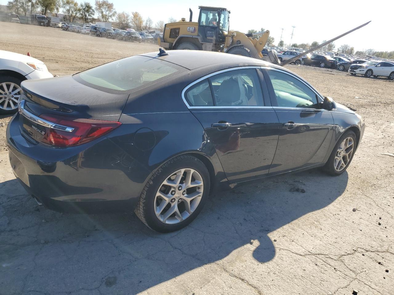 2014 Buick Regal - Image 3