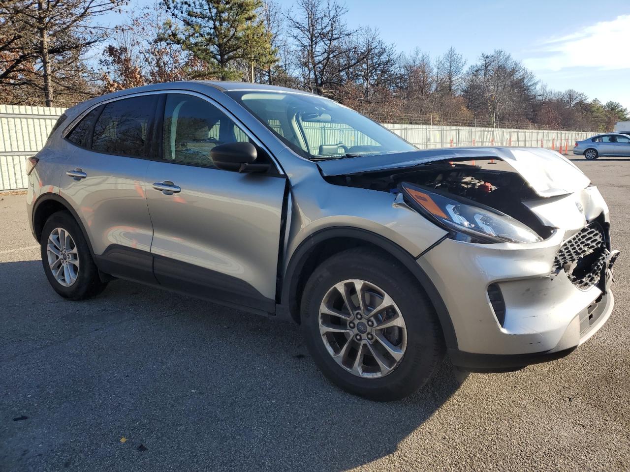 2022 Ford Escape - Image 4