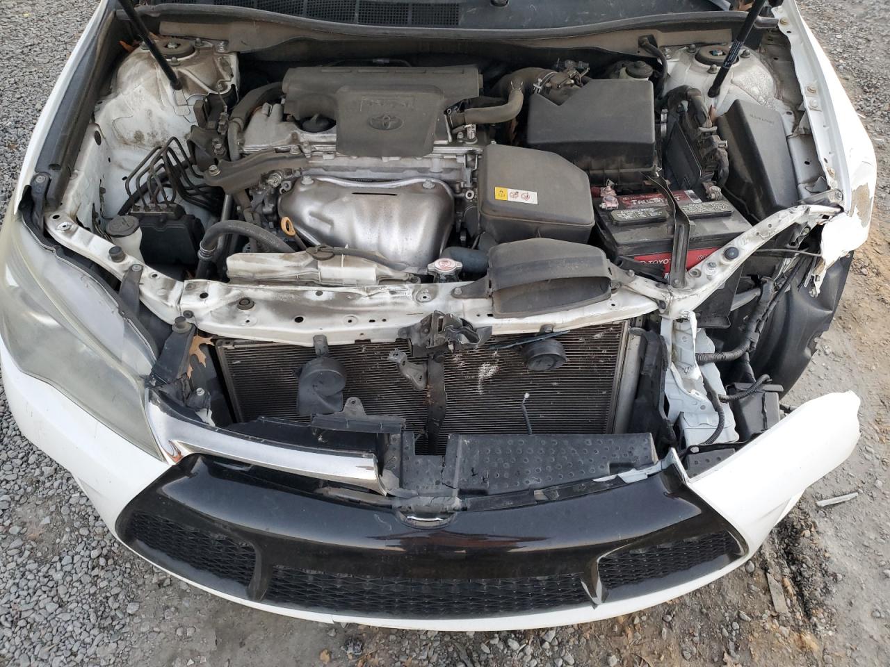 2017 Toyota Camry - Image 11
