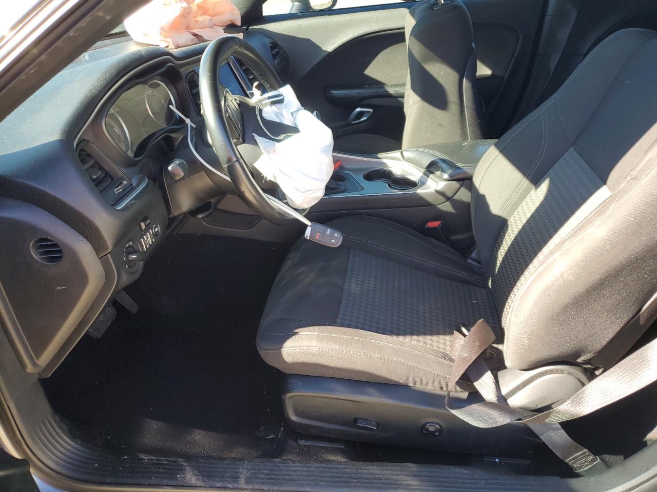 2019 Dodge Challenger - Image 7