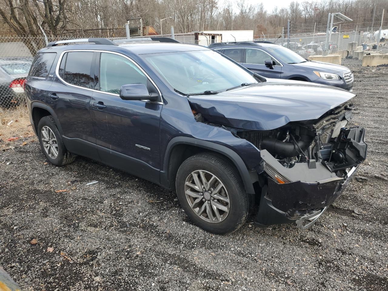 2018 GMC Acadia - Image 4