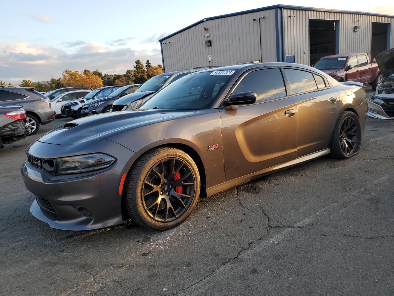 VIN 2C3CDXGJ8KH742643 2019 DODGE CHARGER no.1