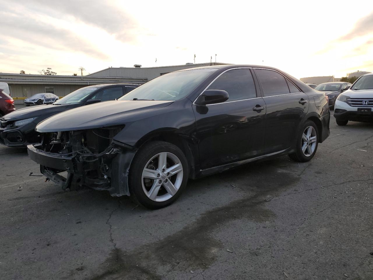 VIN 4T1BF1FK9DU273552 2013 TOYOTA CAMRY no.1