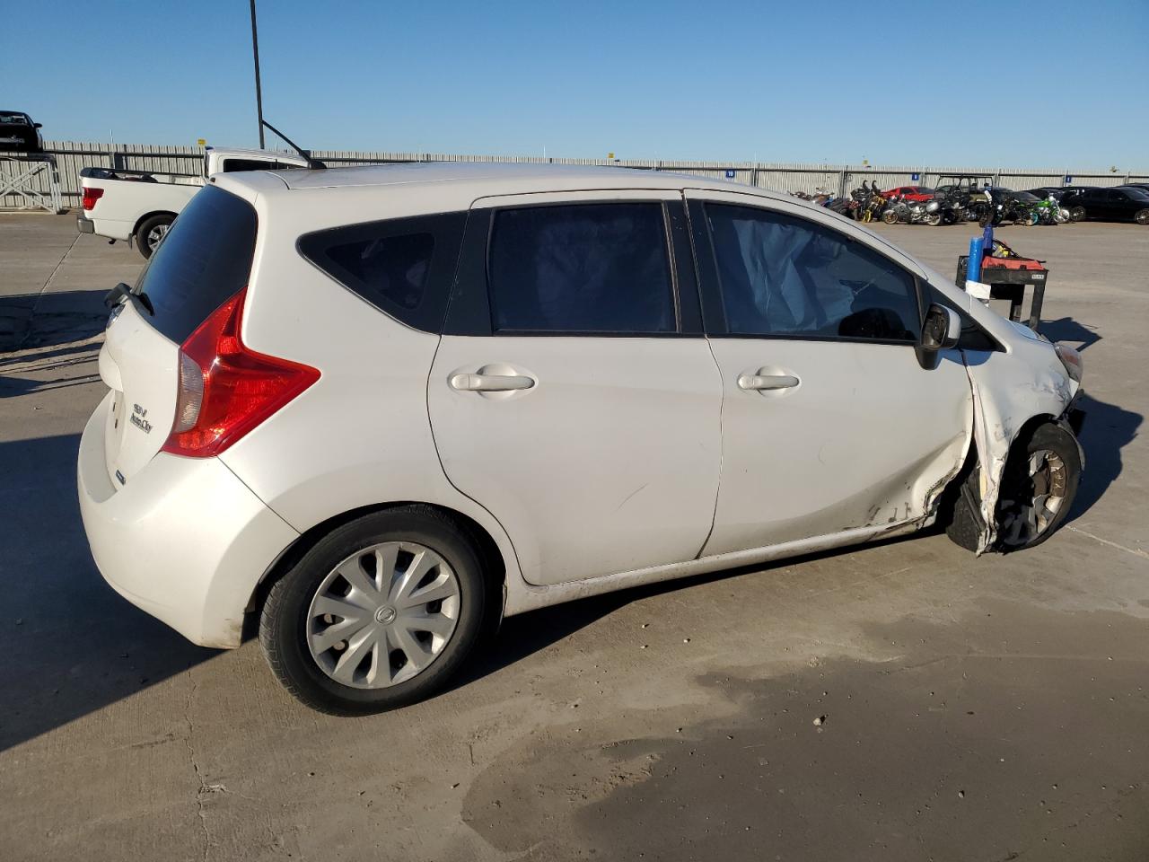 VIN 3N1CE2CP1EL368042 2014 NISSAN VERSA no.3