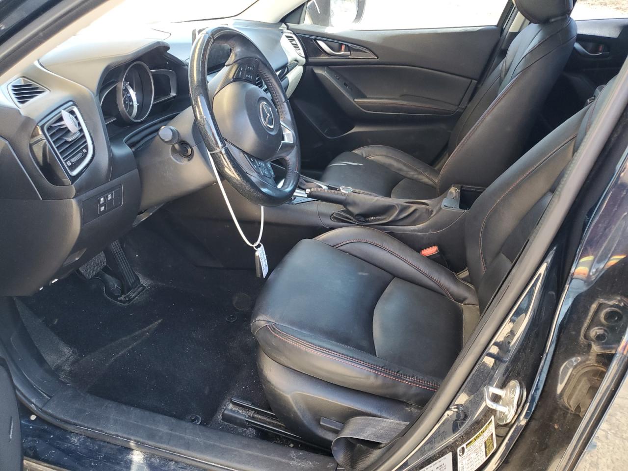 2015 Mazda 3 - Image 7