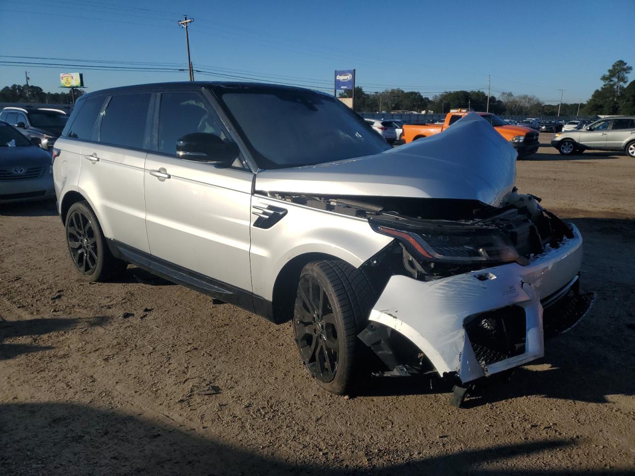 2019 Land Rover Range Rover - Image 4