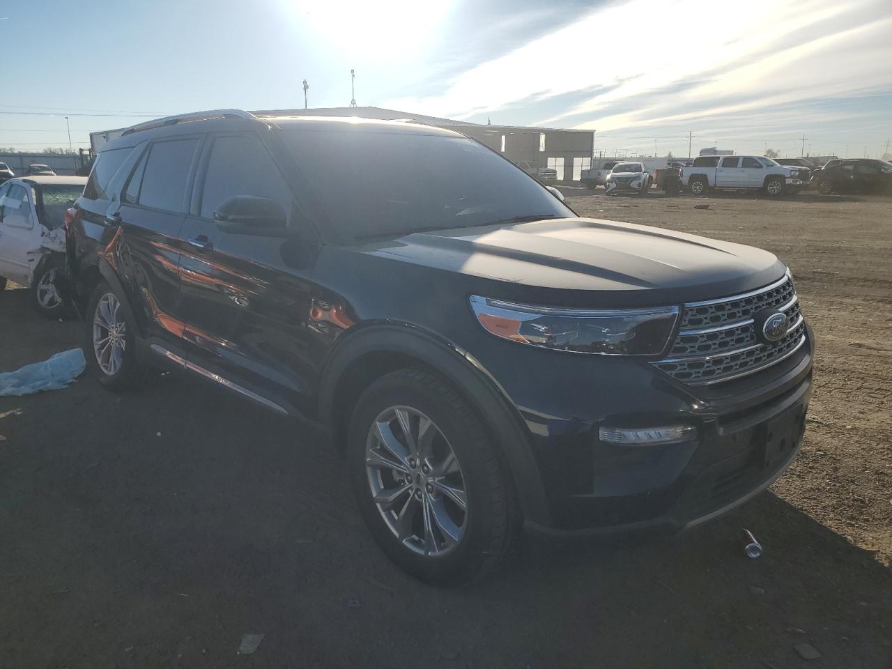 2021 Ford Explorer - Image 4