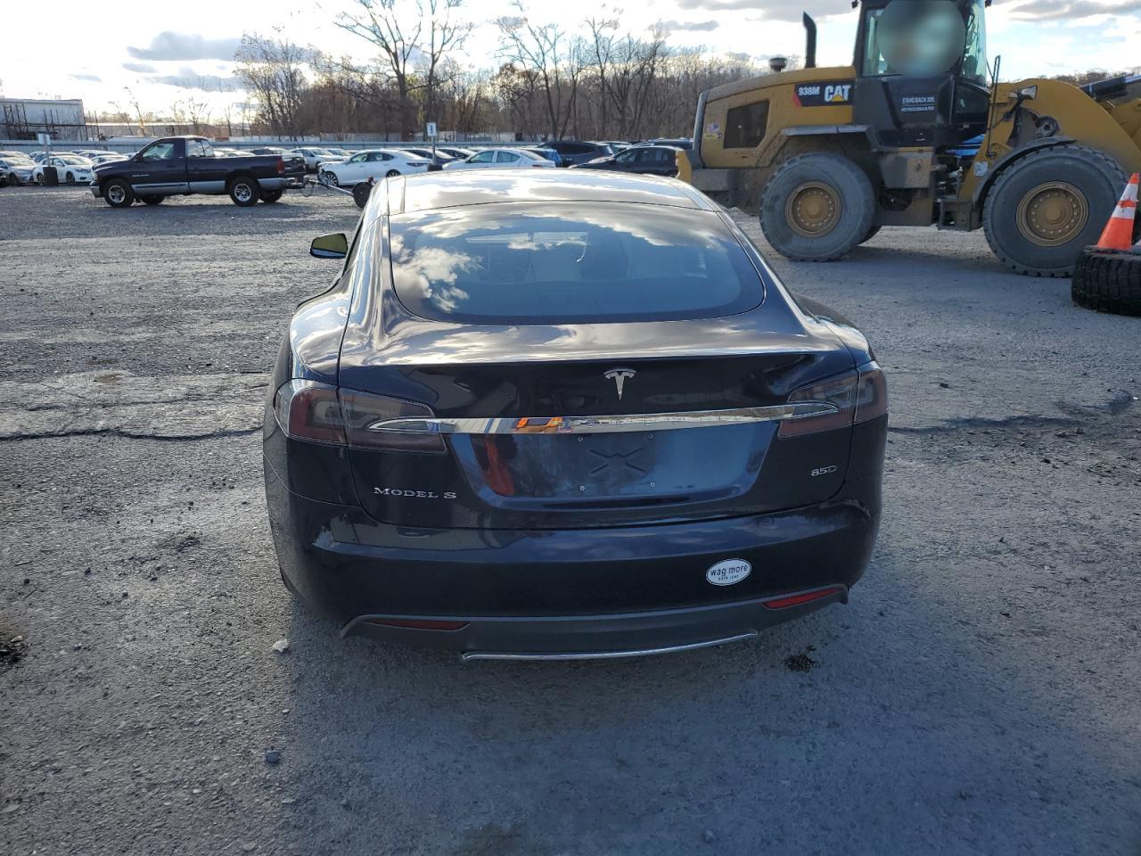 2015 Tesla Model S 85D VIN: 5YJSA1H22FF081255 Lot: 78753994