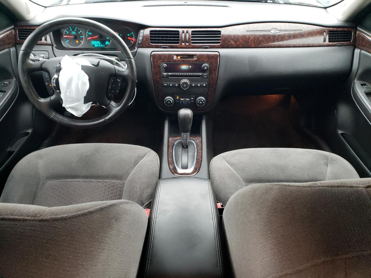 2012 Chevrolet Impala - Image 8