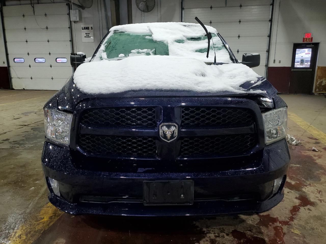 2016 RAM 1500 - Image 5