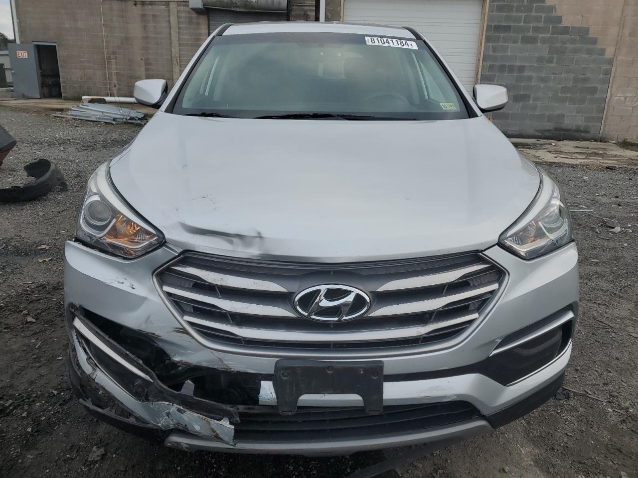 2018 Hyundai Santa Fe - Image 5
