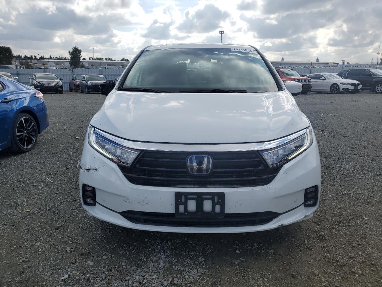 2022 Honda Odyssey - Image 5
