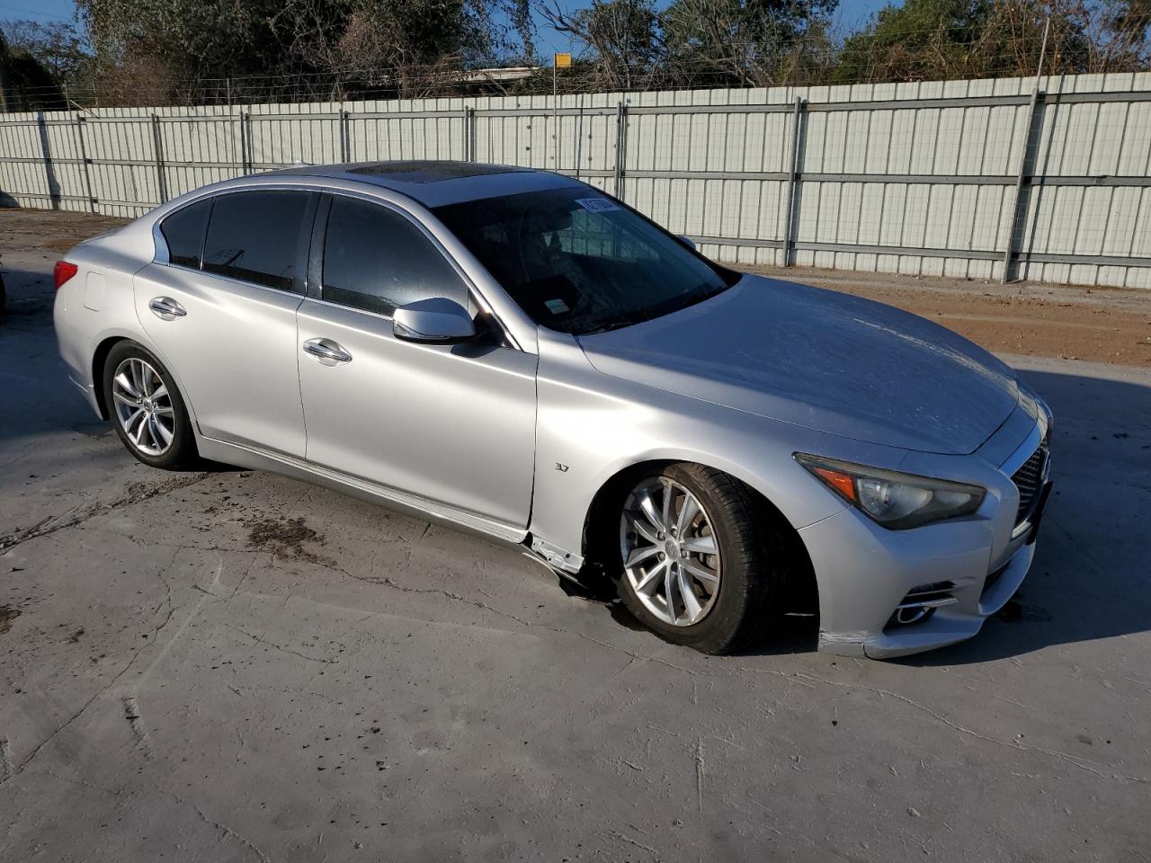 2014 Infiniti Q50 - Image 4