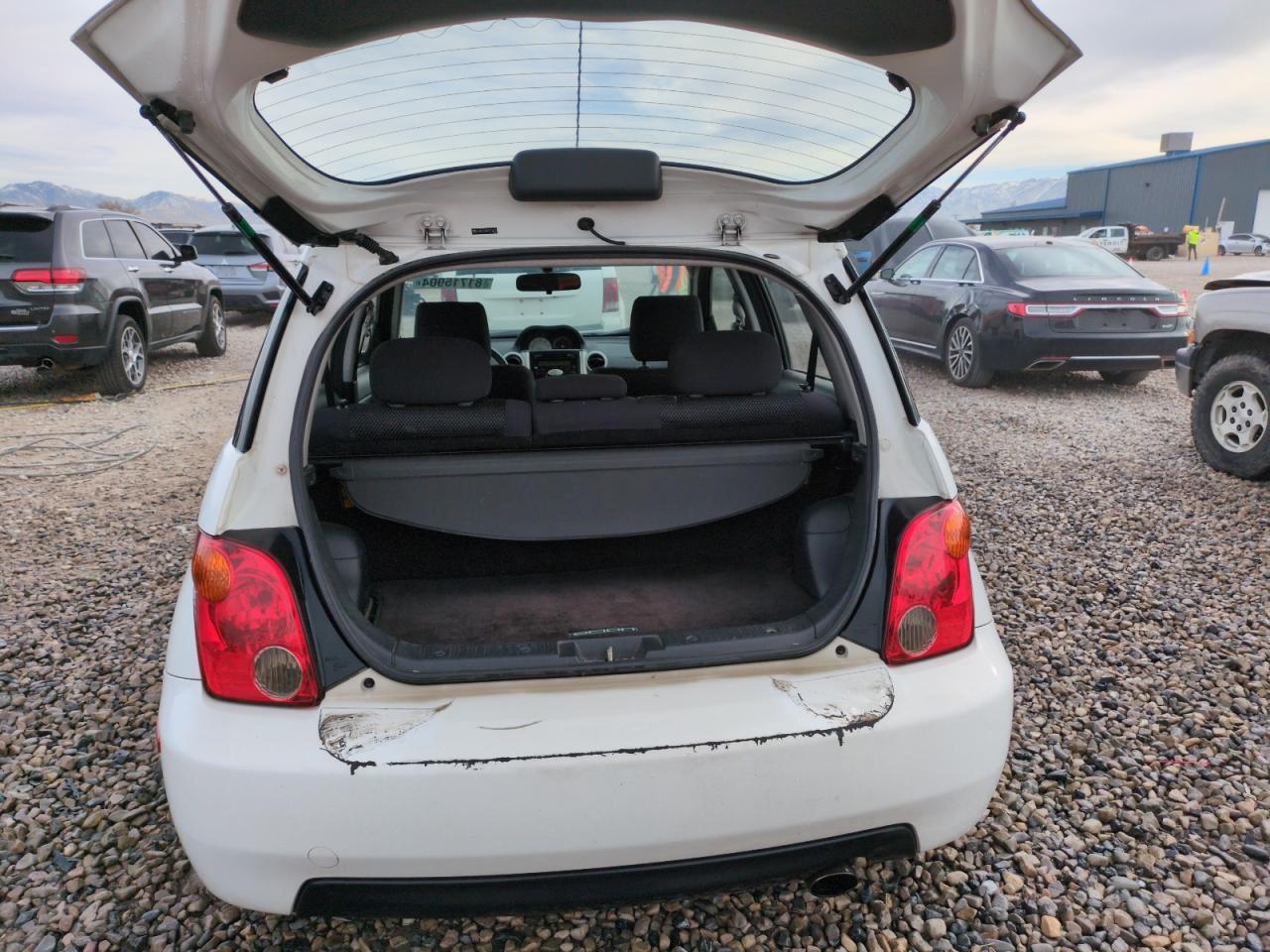 2005 Scion xA - Image 6