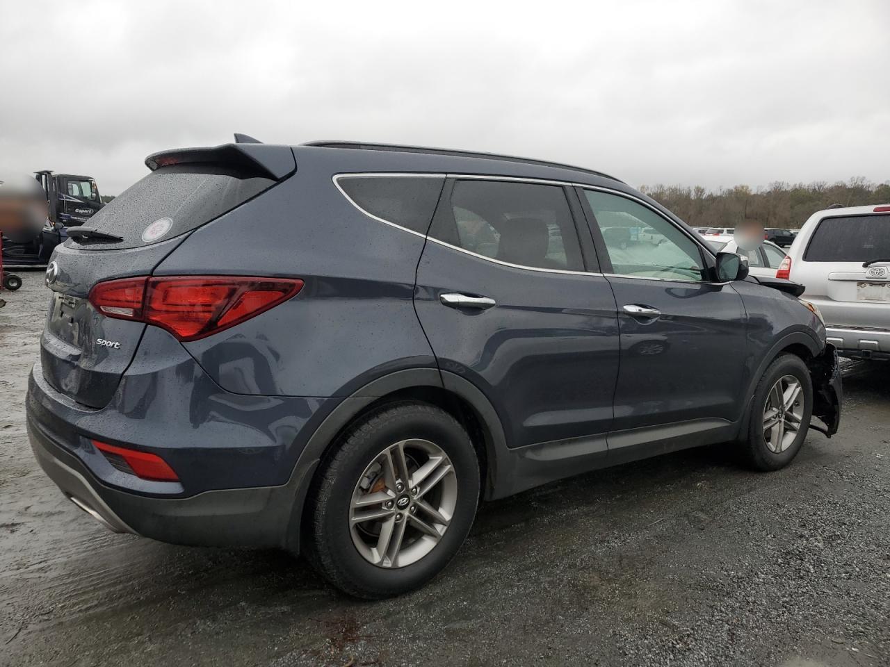 2017 Hyundai Santa Fe - Image 3