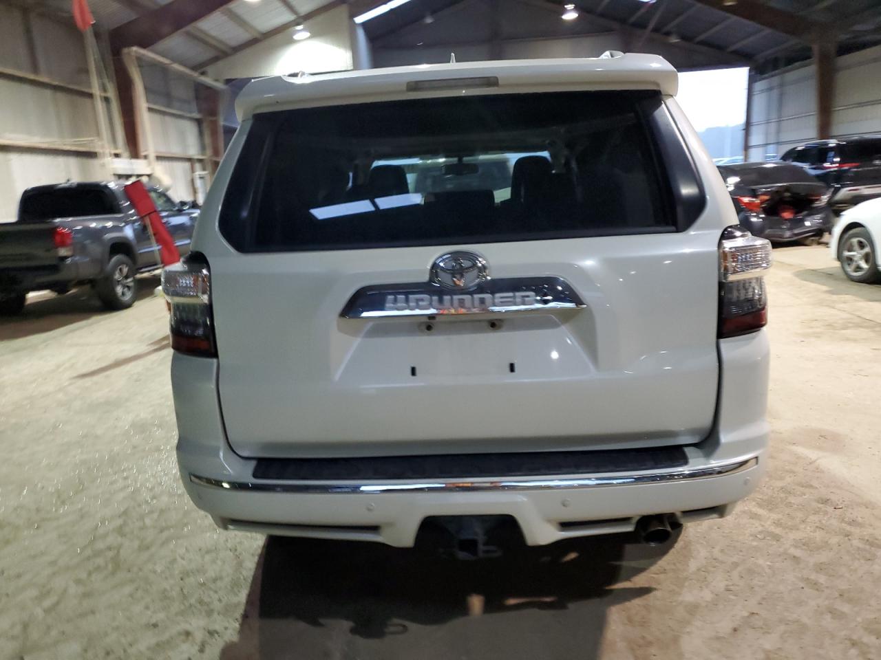 2017 Toyota 4Runner - Image 6