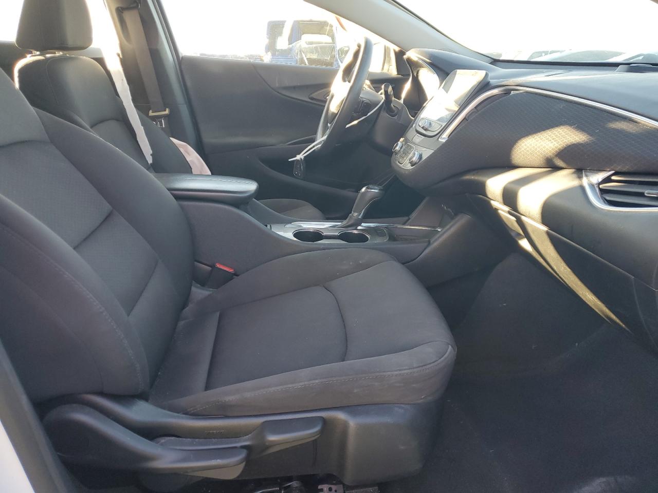 2020 Chevrolet Malibu - Image 7