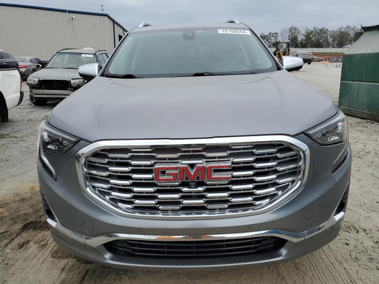 2019 GMC Terrain - Image 5