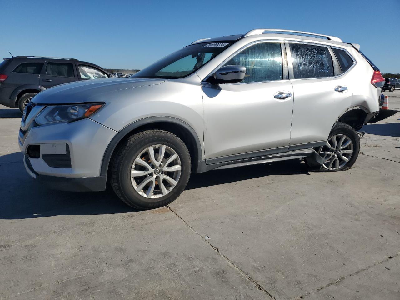 2017 NISSAN ROGUE