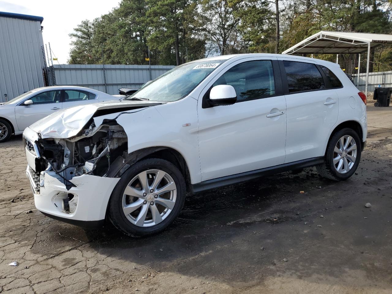 2015 Mitsubishi Outlander - Image 1