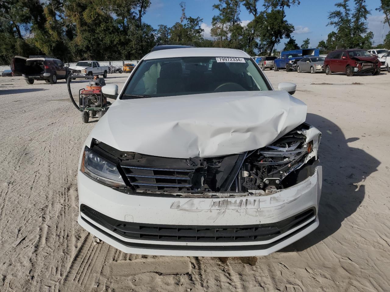 2017 Volkswagen Jetta - Image 5