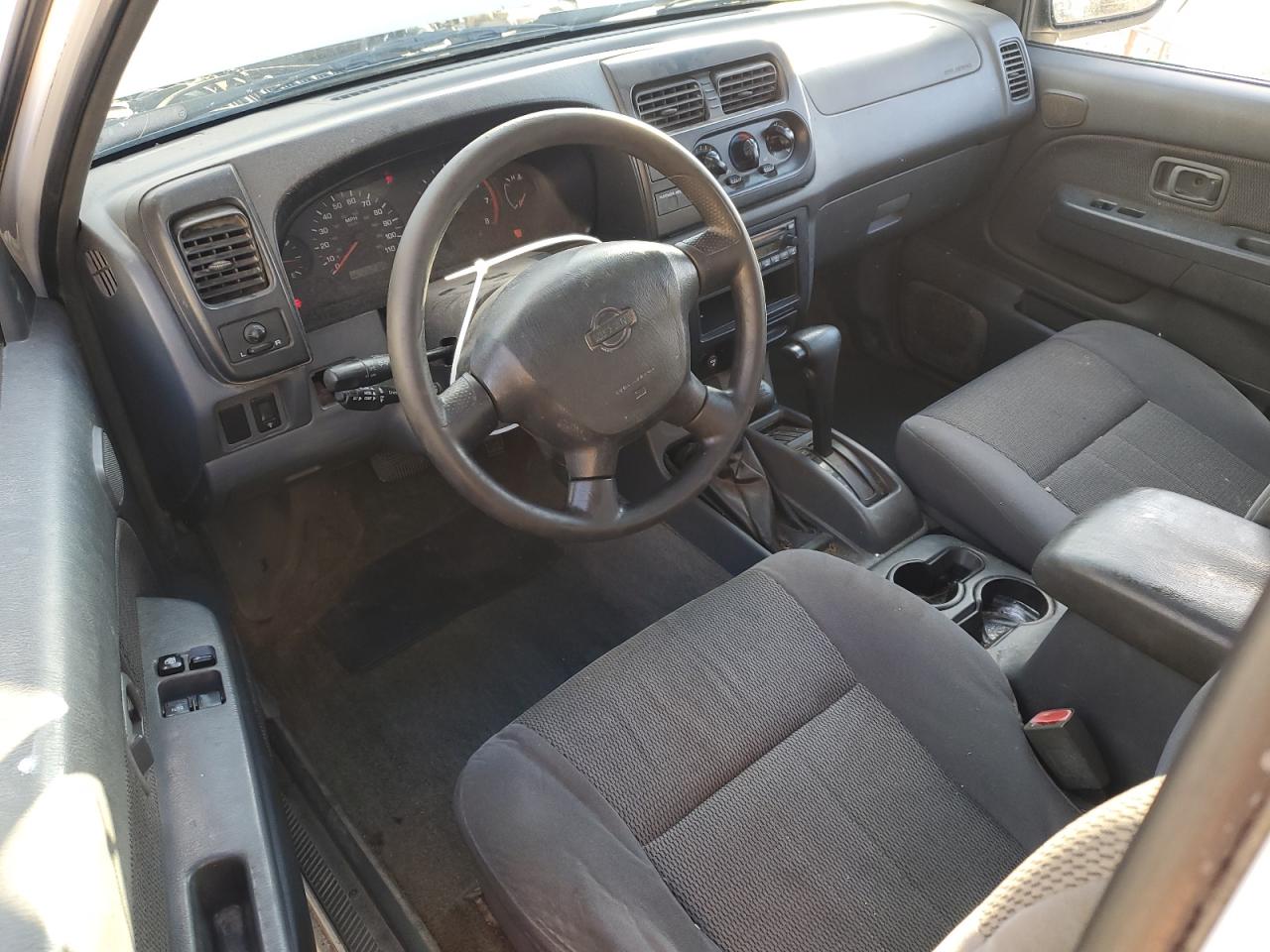 2001 Nissan Navara (Frontier) - Image 8