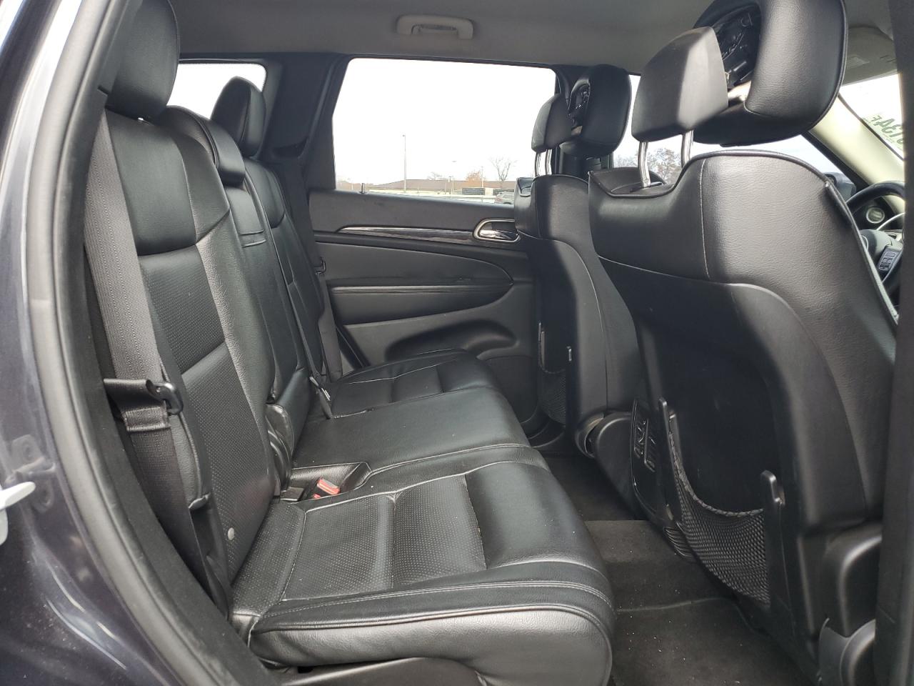 2012 Jeep Grand Cherokee - Image 11