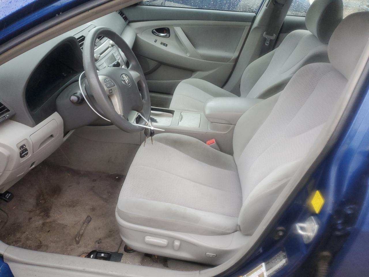 2011 Toyota Camry - Image 7