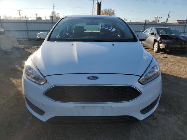  FORD FOCUS 2016 Белый