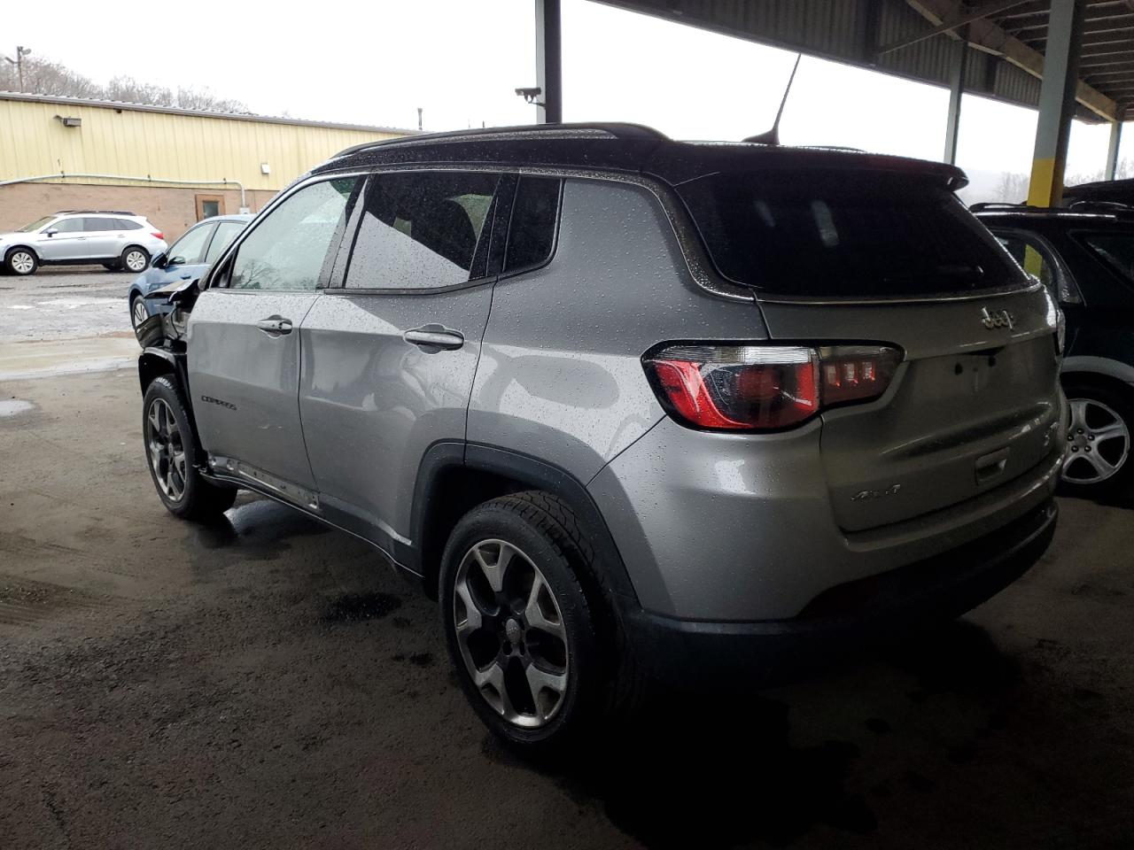 2018 Jeep Compass - Image 2