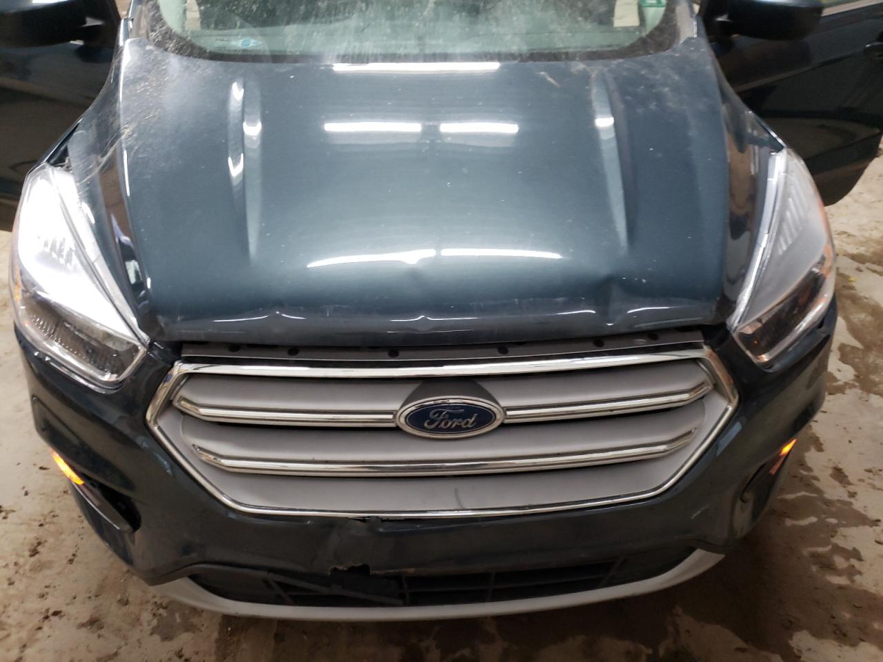 2019 Ford Escape - Image 12