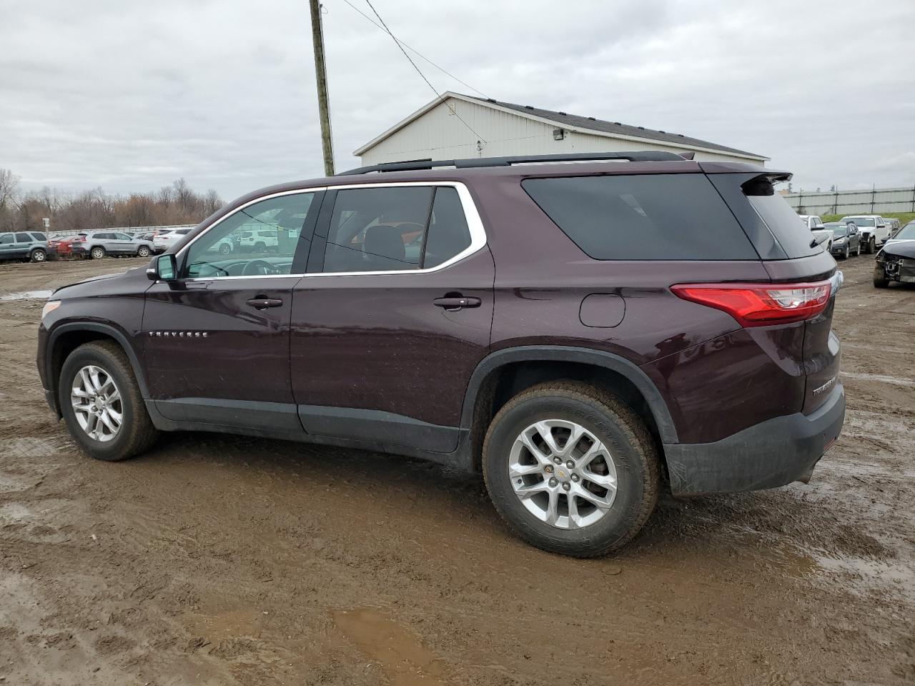 2019 Chevrolet Traverse - Image 2
