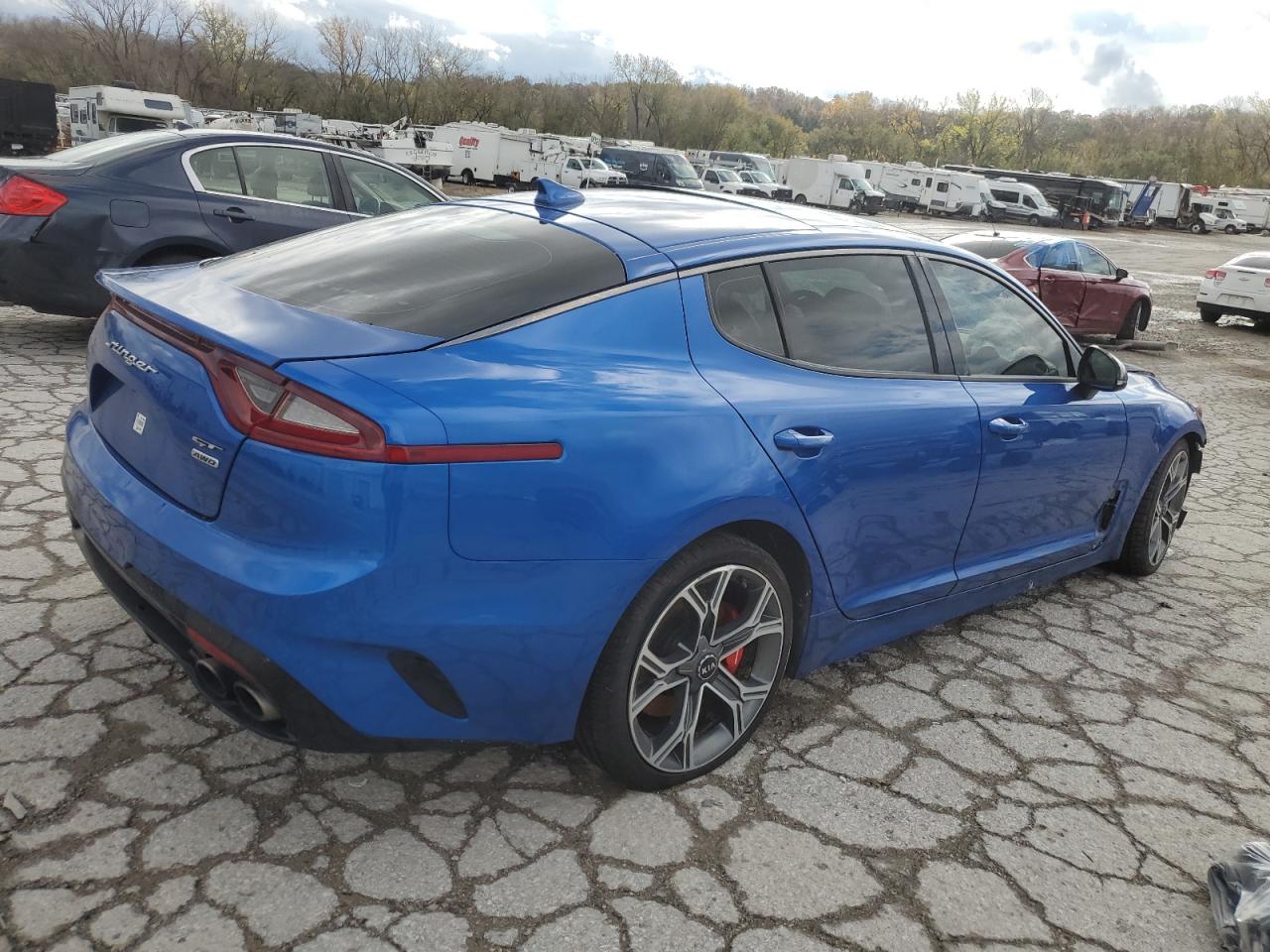 2020 Kia Stinger - Image 3