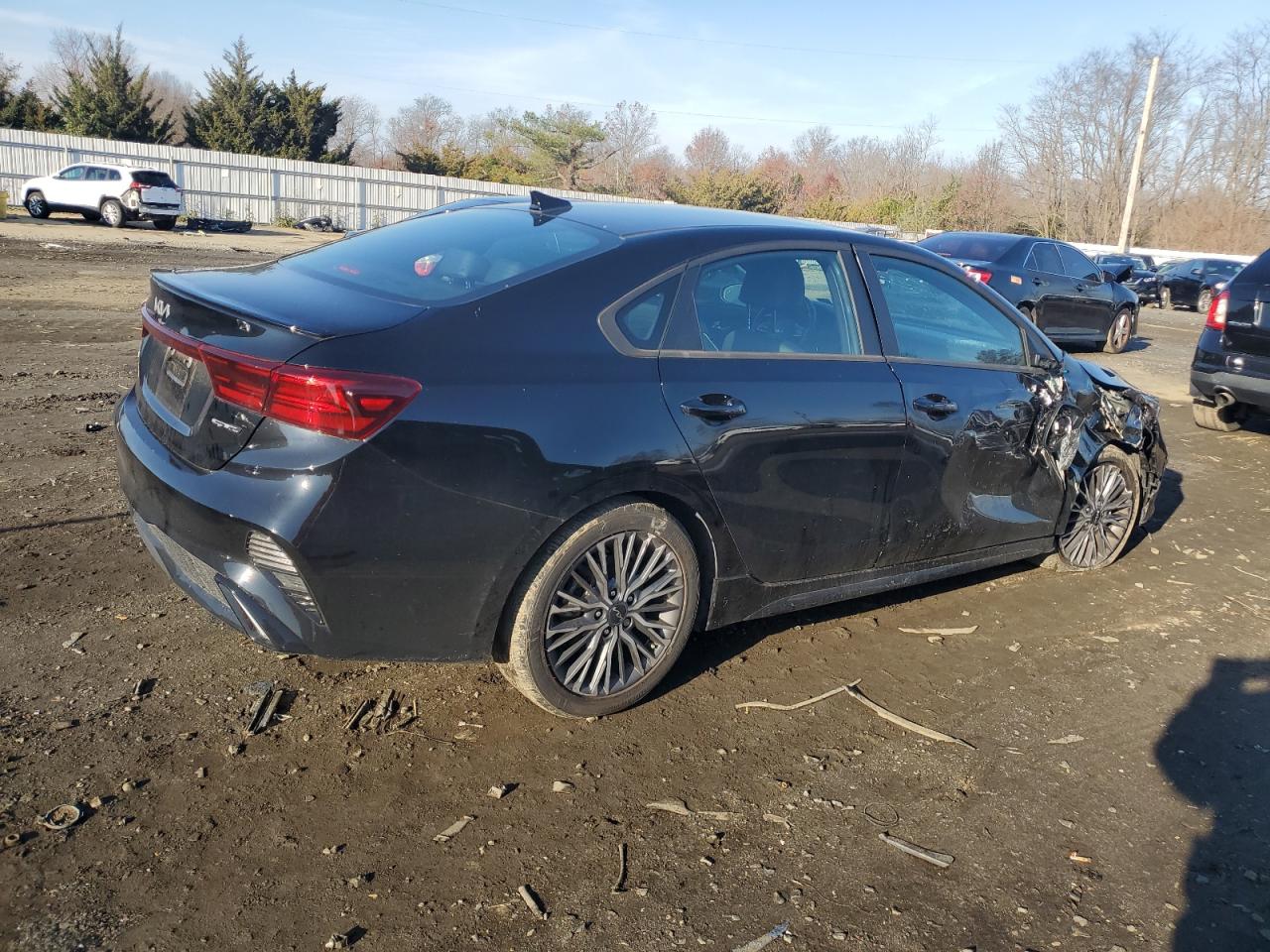 2023 Kia Forte - Image 3